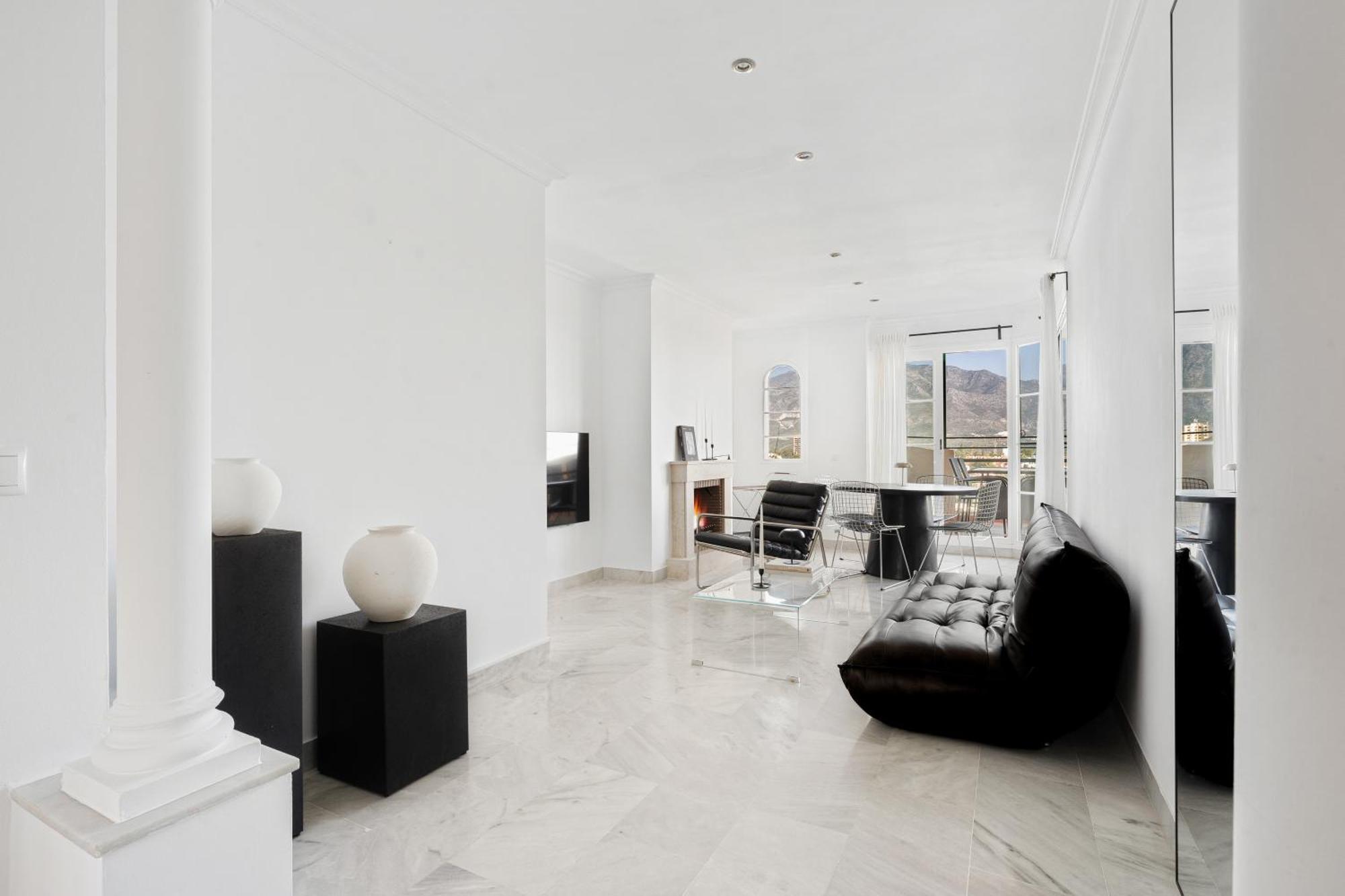 Unmatched Location, Breathtaking Views, Garage Marbella